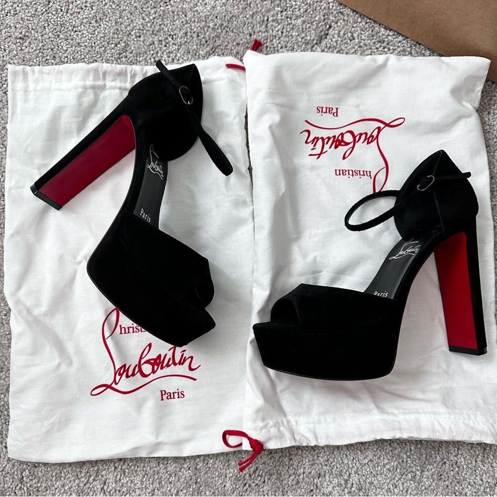 Christian Louboutin Sandaloo 130 Suede Platform Heel in Black size 36.5. - Picture 4 of 15